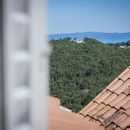 Guest house Mirakul In A Cute Historic Town 4*